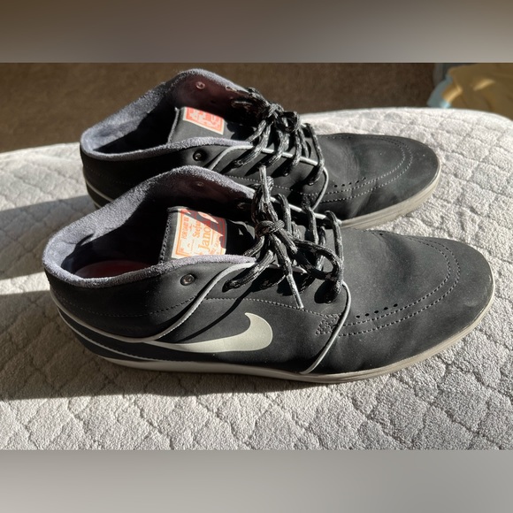 Nike Skateboarding Stefan Janoski Chukka Shoes Mens 10.5 US Black and Gray - Picture 10 of 16